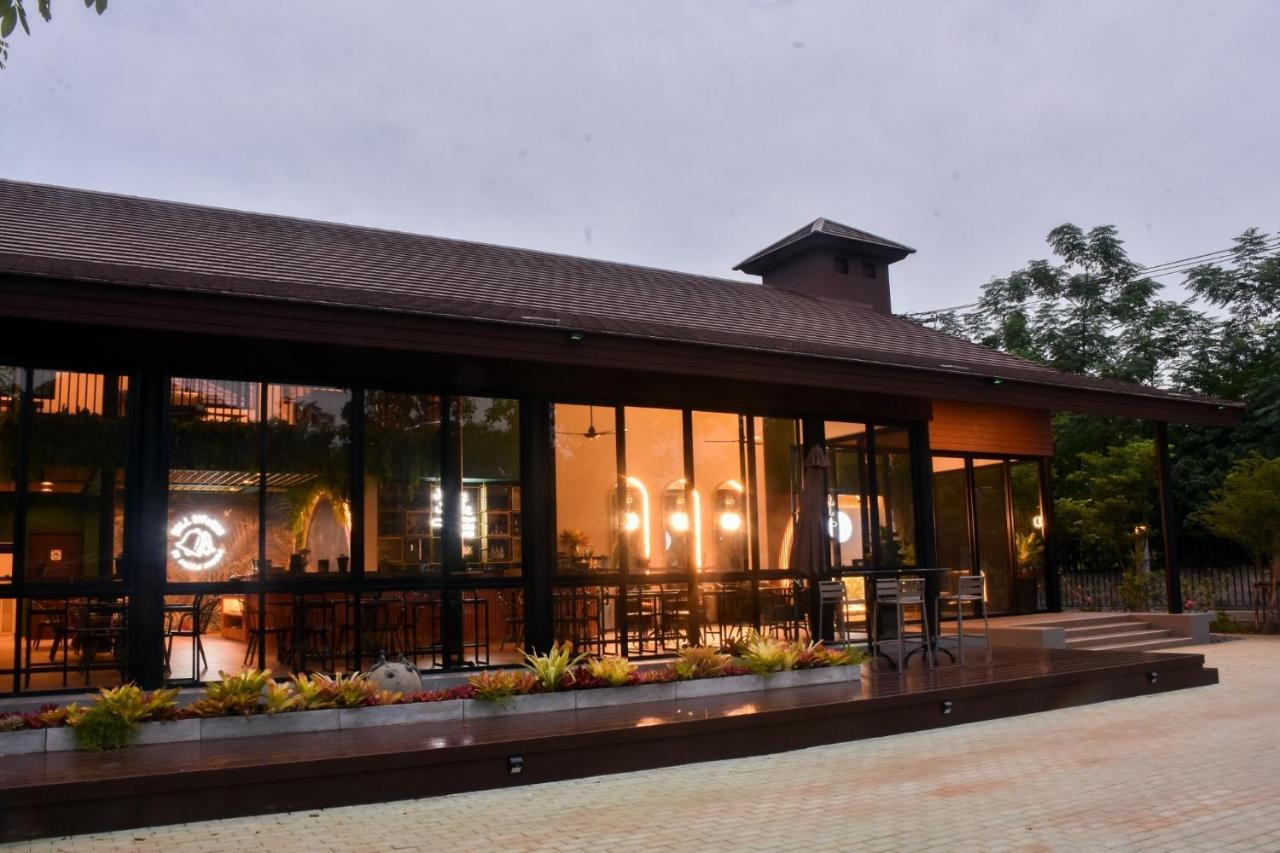 Jingle Jungle Resort Khaoyai Mu Si Buitenkant foto